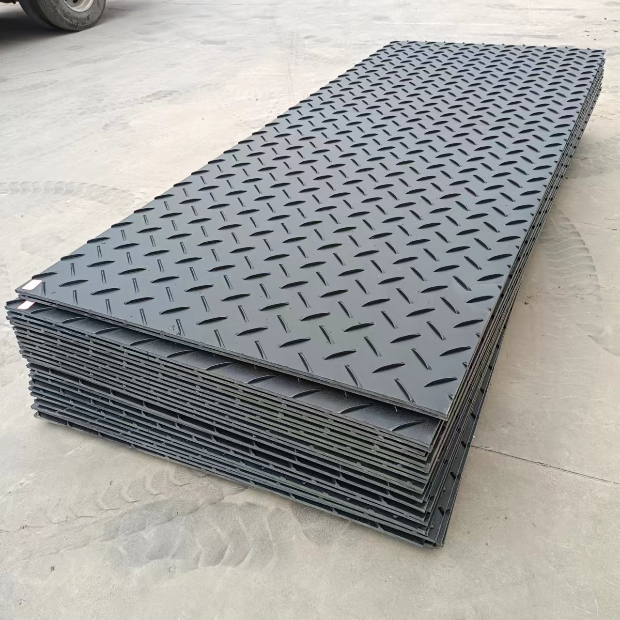 Factory PE Material Outdoor Temporary Road Mats Heavy Duty