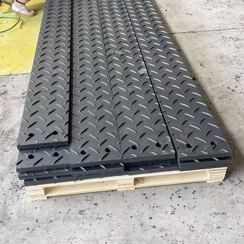 12.7mm Thick Heavy Equipment HDPE Temporary Road Mat 4x8 HDPE Ground Protection Track Mat